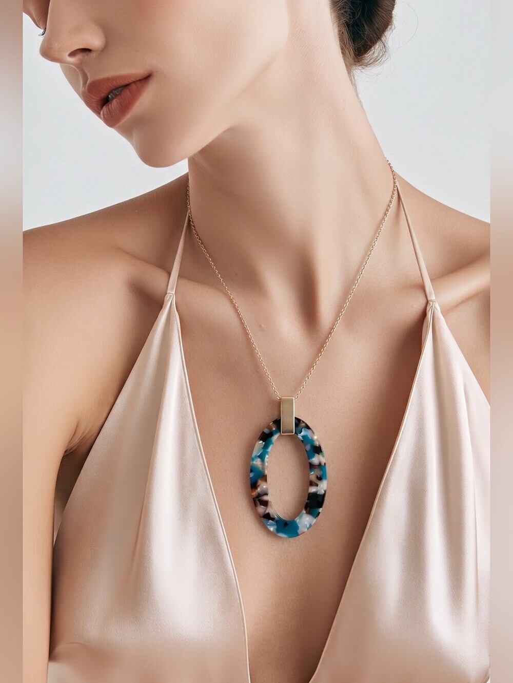 NWT nadineWest Confetti Acrylic Oval Pendant Necklace ~30"